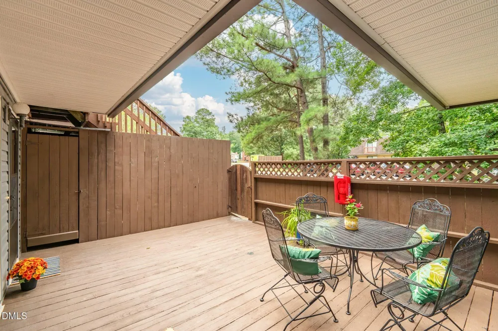 297 Summerwalk Circle Chapel Hill, NC 27517