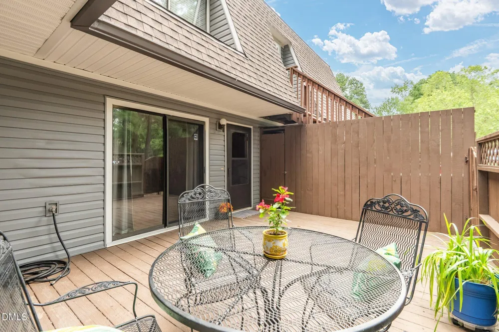 297 Summerwalk Circle Chapel Hill, NC 27517