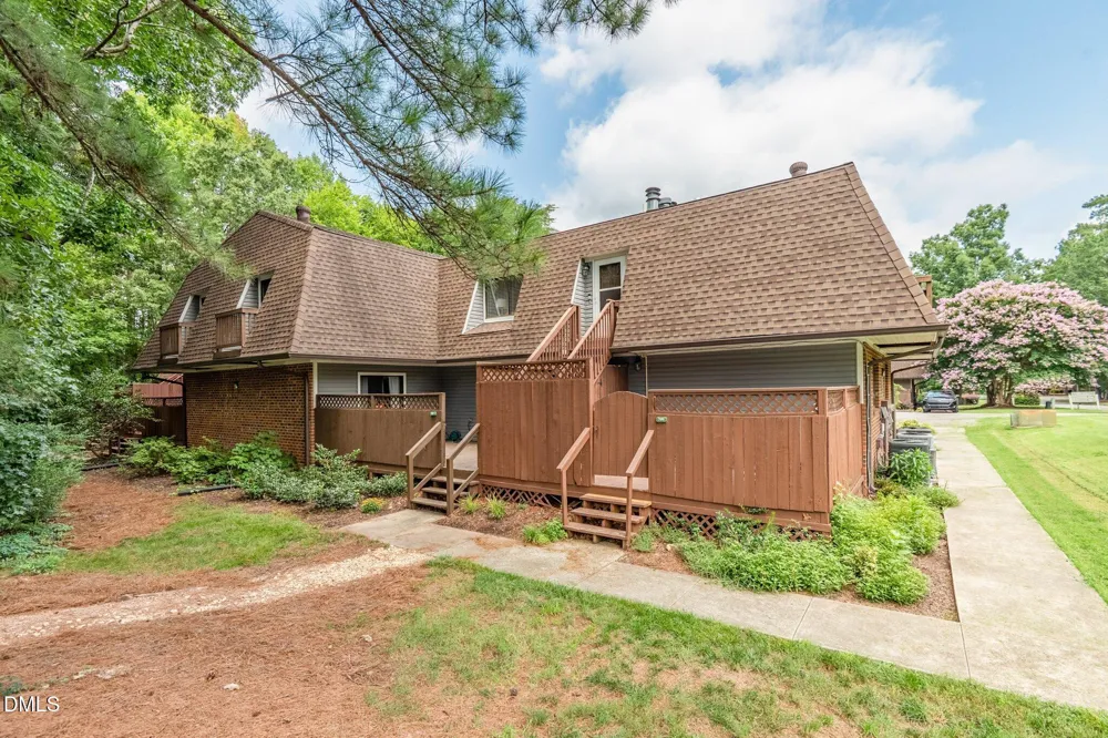 297 Summerwalk Circle Chapel Hill, NC 27517