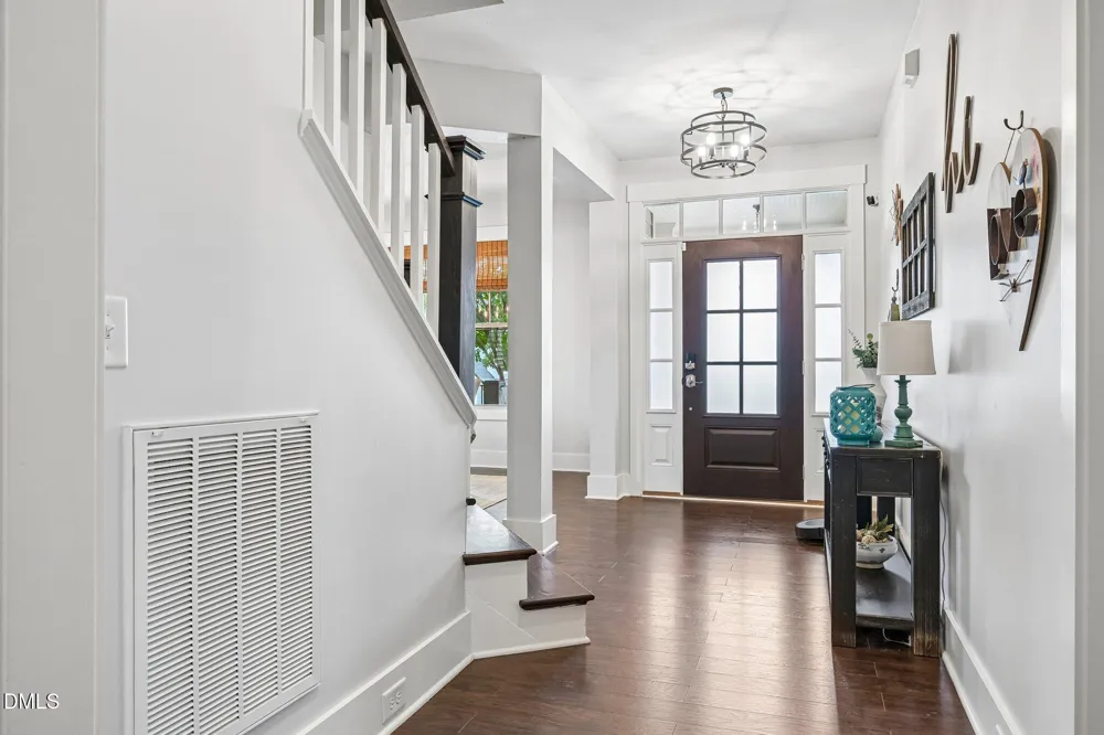 129 Pointe Park Circle Holly Springs, NC 27540