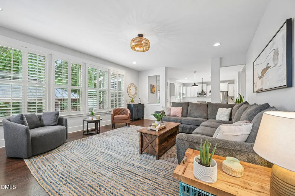 129 Pointe Park Circle Holly Springs, NC 27540