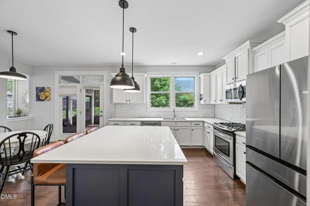 129 Pointe Park Circle Holly Springs, NC 27540