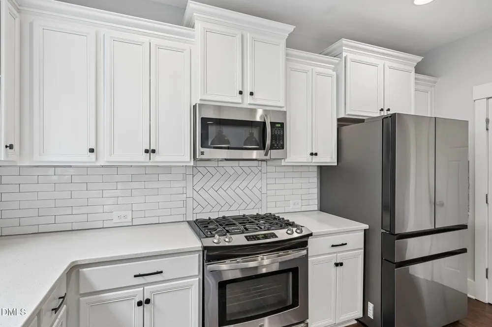 129 Pointe Park Circle Holly Springs, NC 27540
