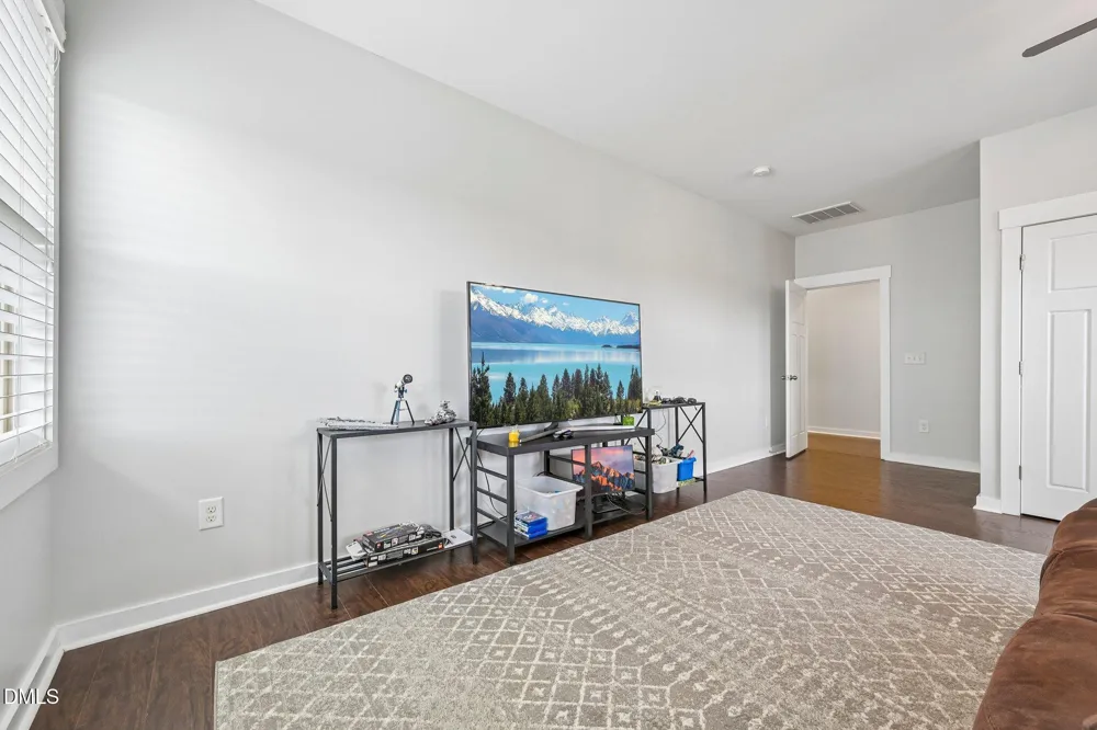 129 Pointe Park Circle Holly Springs, NC 27540