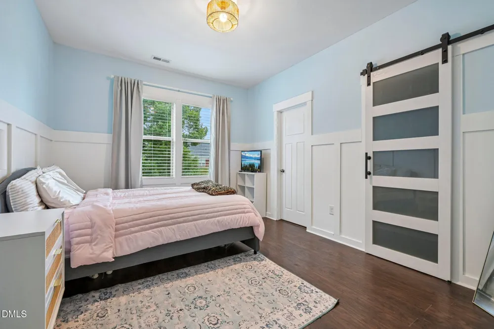 129 Pointe Park Circle Holly Springs, NC 27540