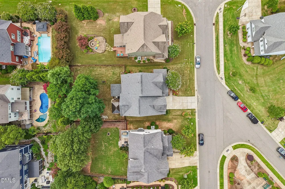 129 Pointe Park Circle Holly Springs, NC 27540