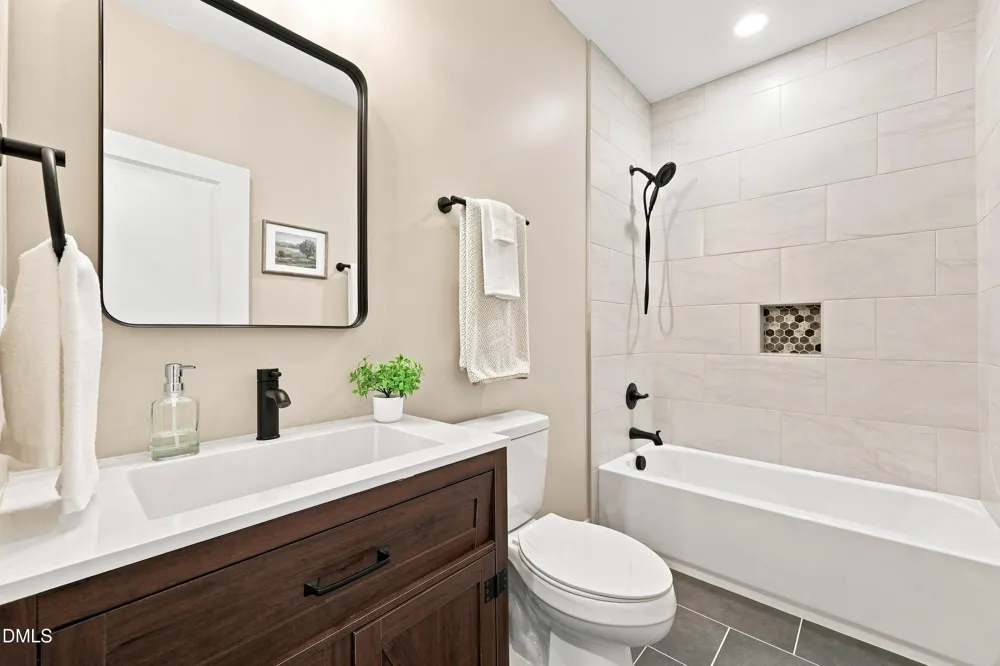 509 E Webb Street Mebane, NC 27302