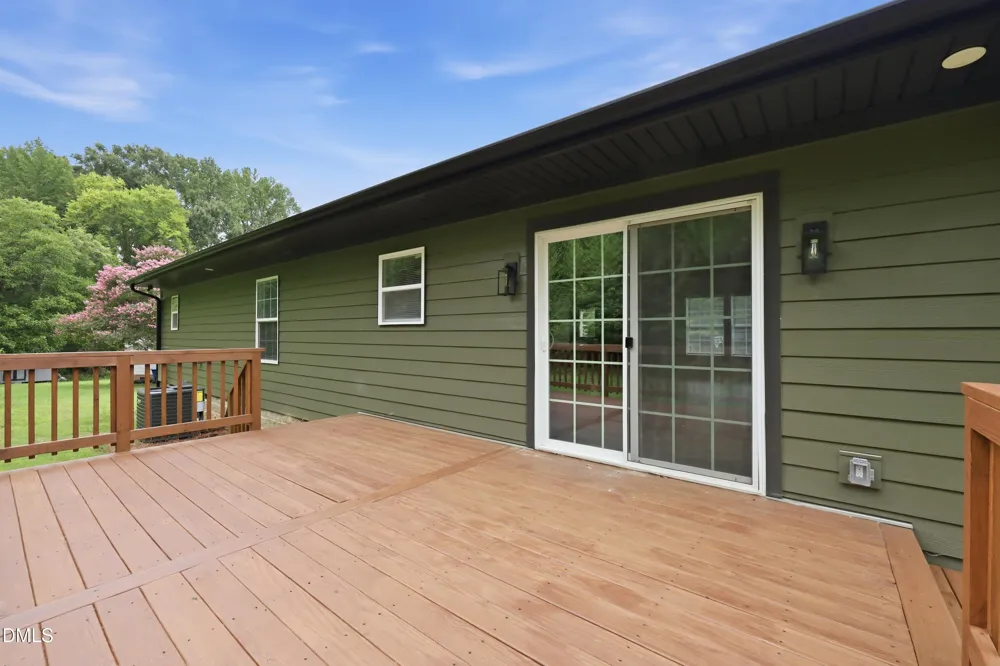 509 E Webb Street Mebane, NC 27302