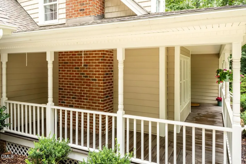 6604 Willow Chase Drive Willow Springs, NC 27592