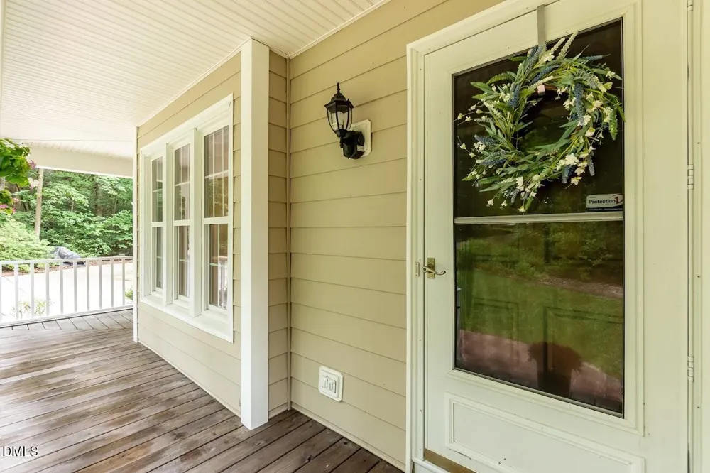 6604 Willow Chase Drive Willow Springs, NC 27592