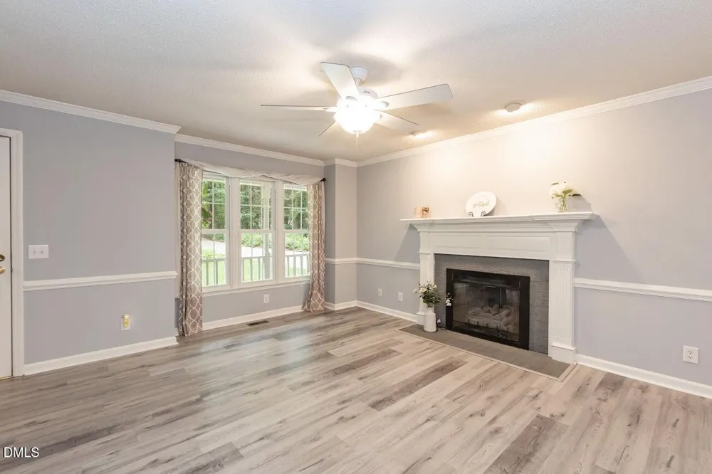 6604 Willow Chase Drive Willow Springs, NC 27592