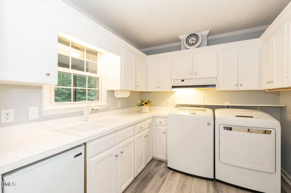 6604 Willow Chase Drive Willow Springs, NC 27592