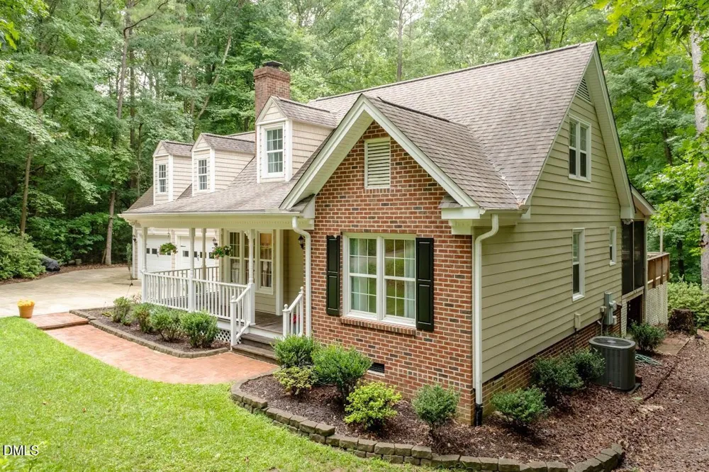 6604 Willow Chase Drive Willow Springs, NC 27592