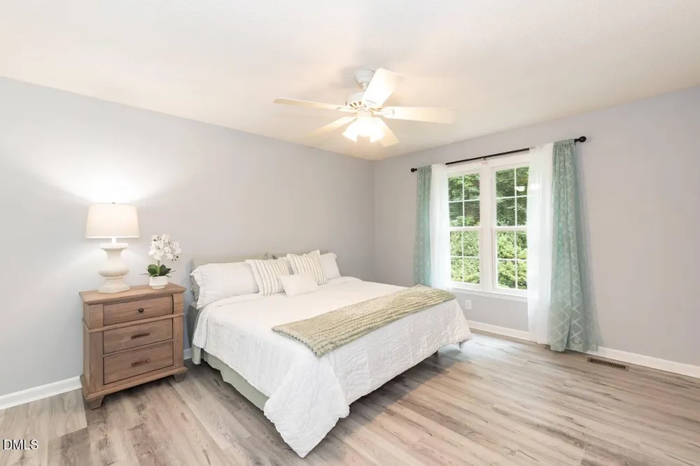 6604 Willow Chase Drive Willow Springs, NC 27592