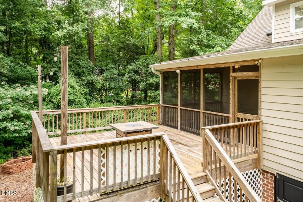 6604 Willow Chase Drive Willow Springs, NC 27592