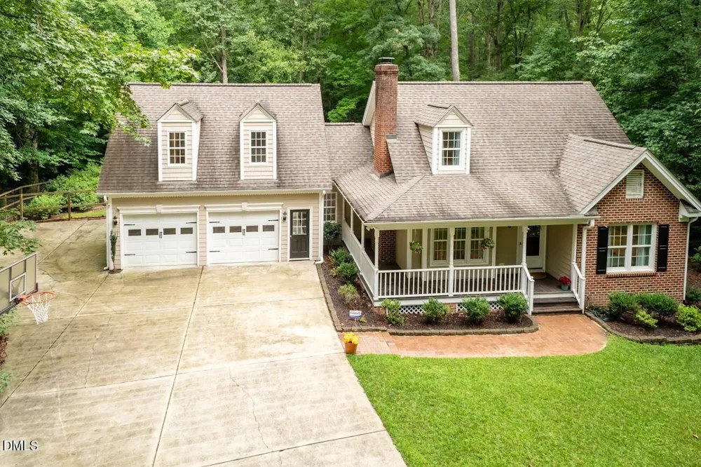 6604 Willow Chase Drive Willow Springs, NC 27592