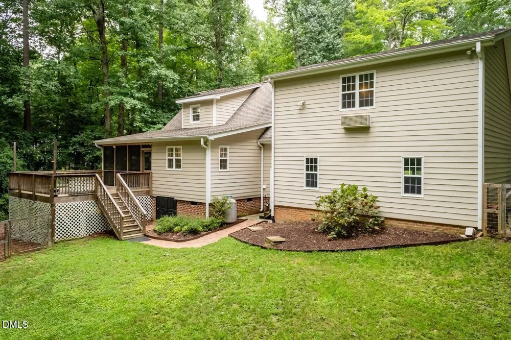 6604 Willow Chase Drive Willow Springs, NC 27592