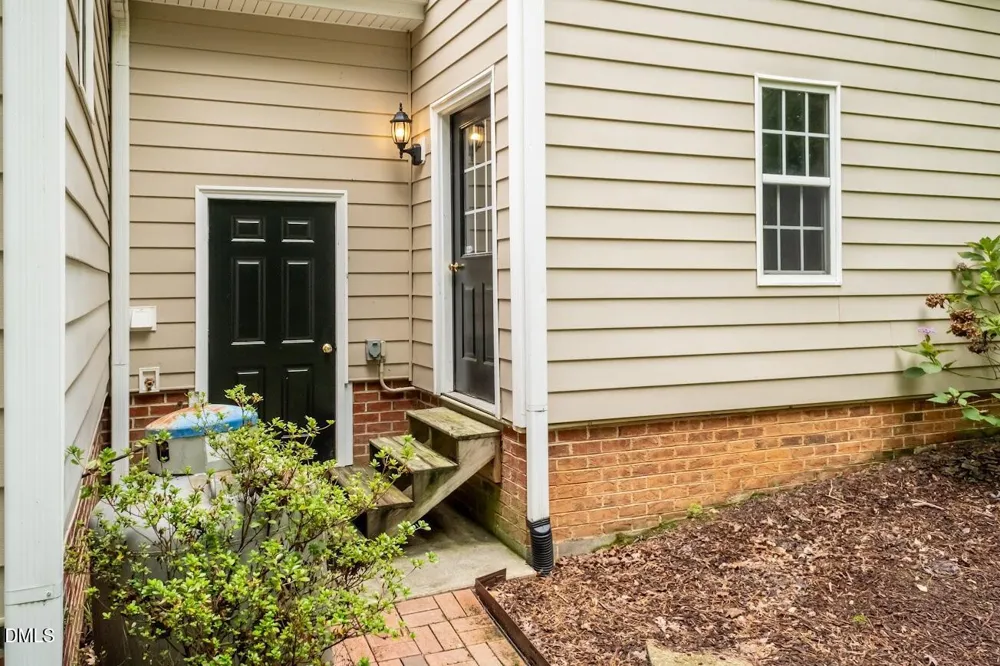 6604 Willow Chase Drive Willow Springs, NC 27592