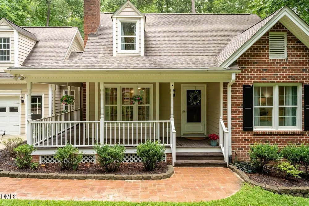 6604 Willow Chase Drive Willow Springs, NC 27592