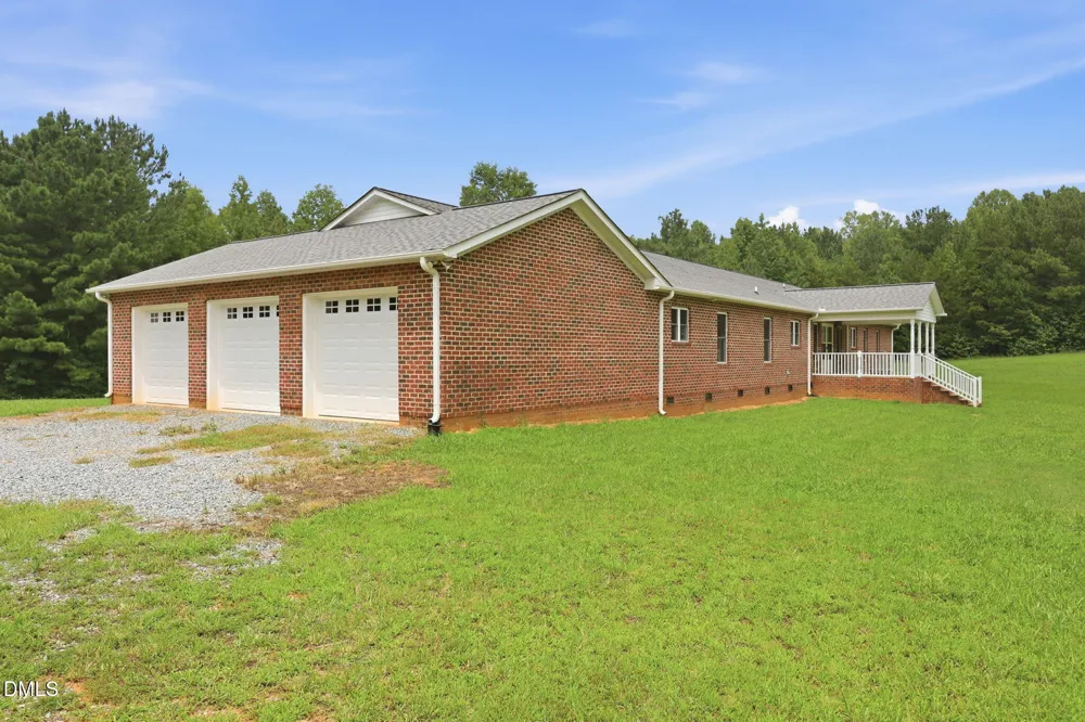 2052 Kennedy Road Thomasville, NC 27360