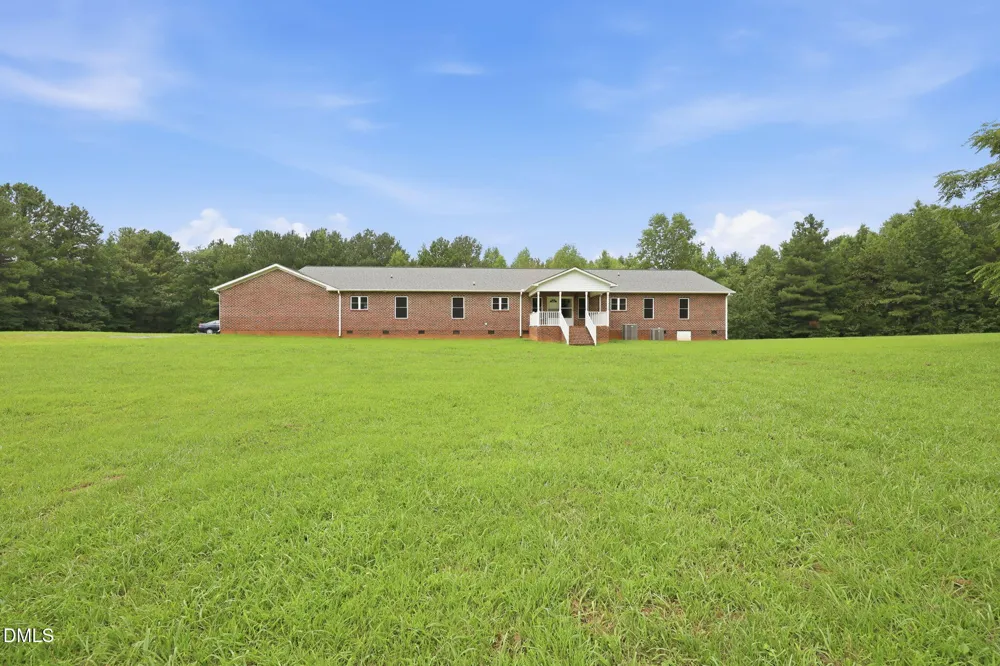 2052 Kennedy Road Thomasville, NC 27360