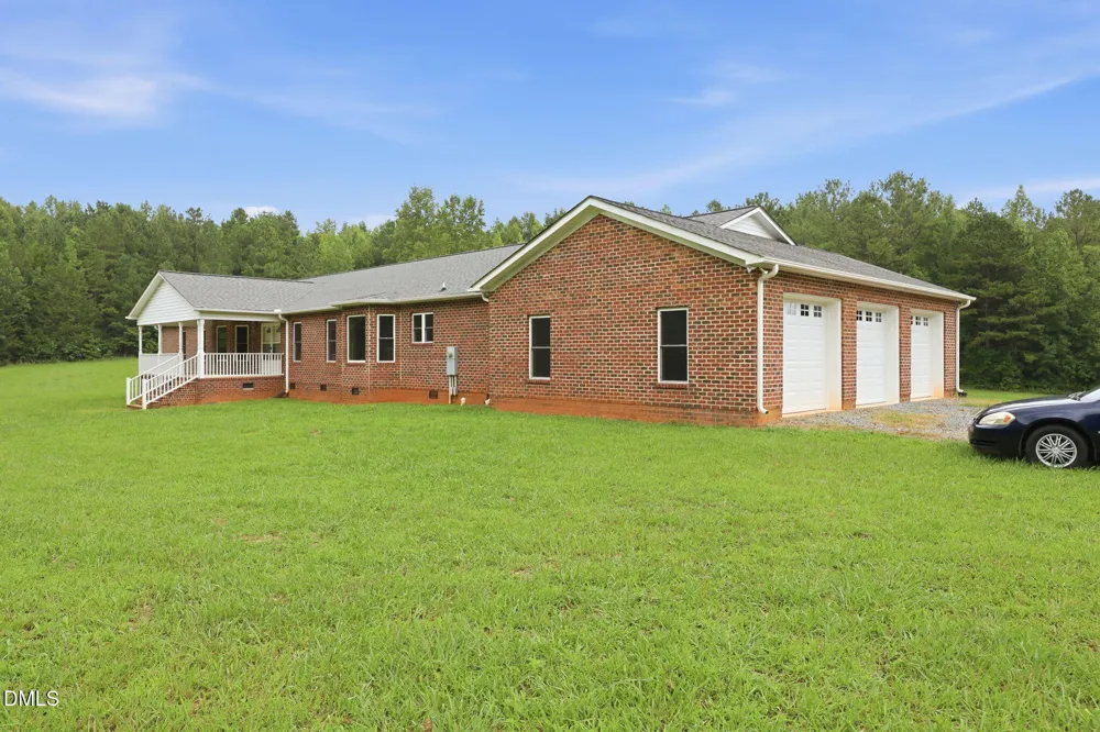 2052 Kennedy Road Thomasville, NC 27360