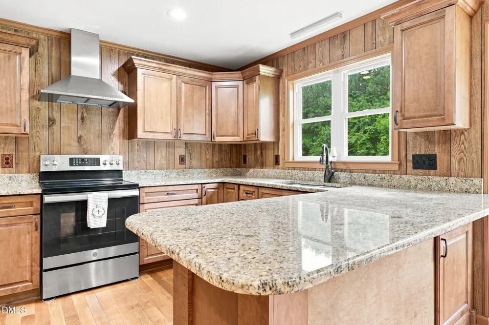 2052 Kennedy Road Thomasville, NC 27360
