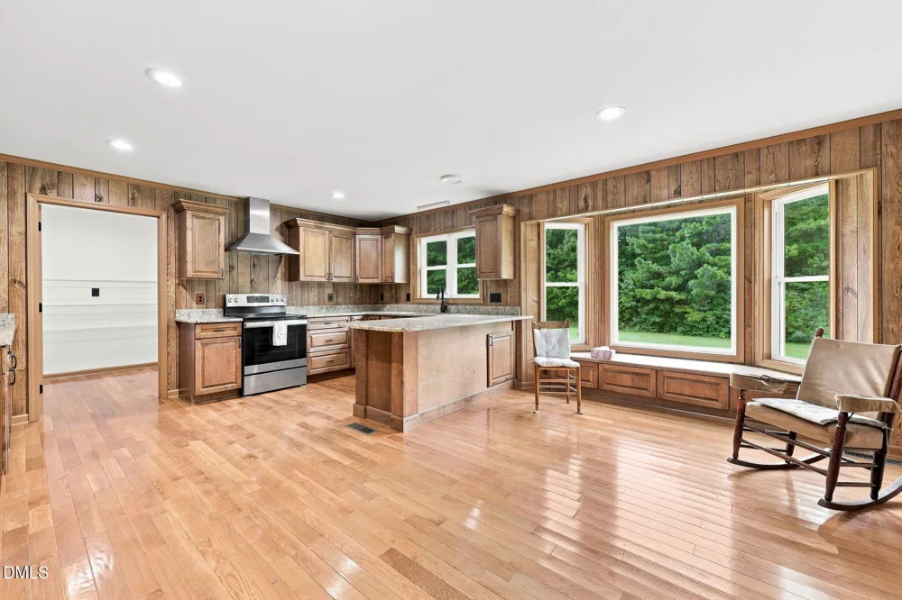 2052 Kennedy Road Thomasville, NC 27360