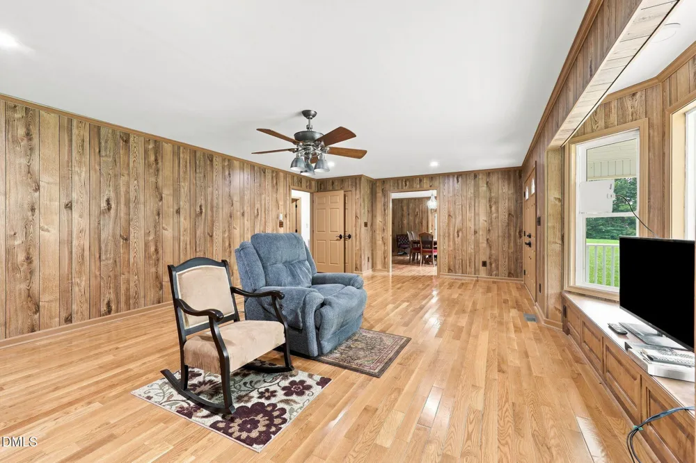 2052 Kennedy Road Thomasville, NC 27360