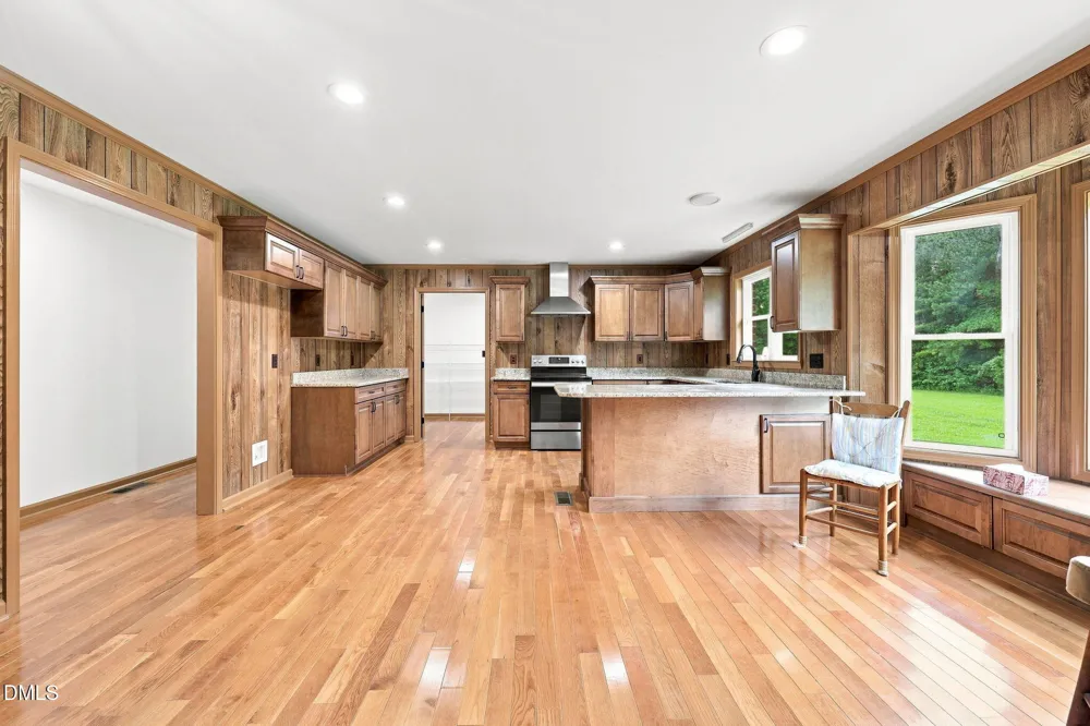 2052 Kennedy Road Thomasville, NC 27360