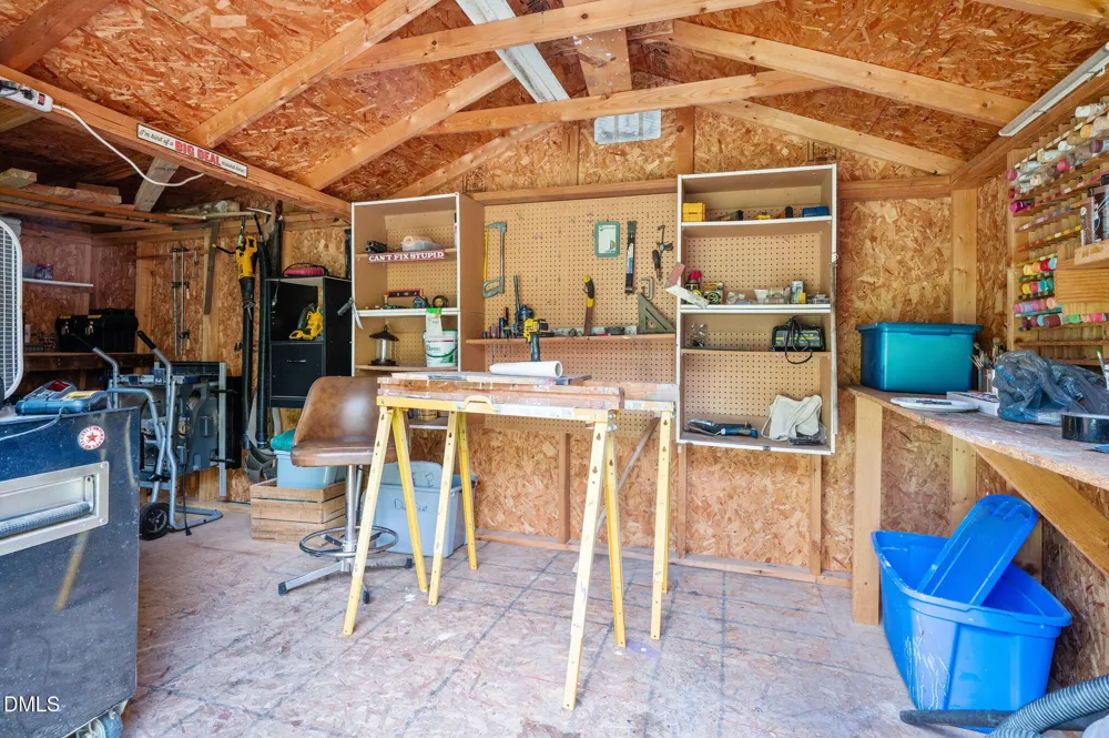 16 Micro Court Broadway, NC 27505