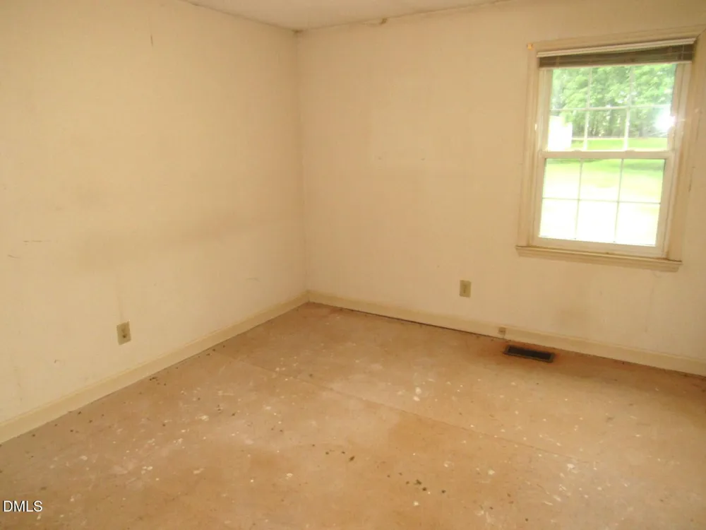 2635 W Lyon Station Road Creedmoor, NC 27522