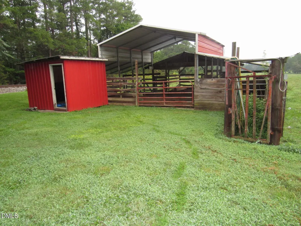 2635 W Lyon Station Road Creedmoor, NC 27522