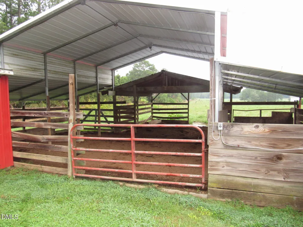 2635 W Lyon Station Road Creedmoor, NC 27522