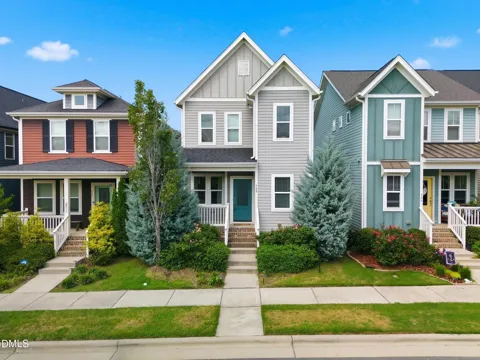 748 Groveview Wynd