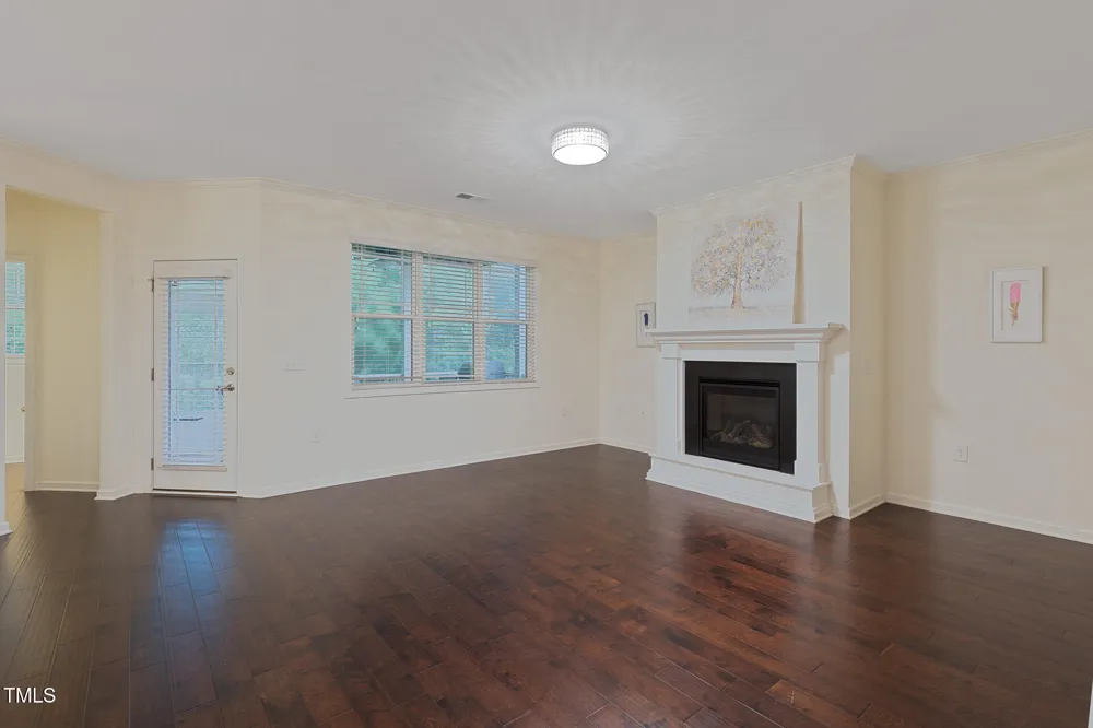 317 Springhurst Lane Cary, NC 27511