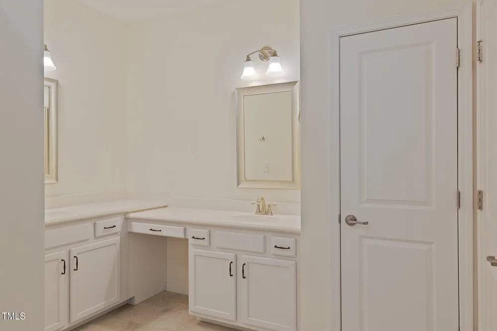 317 Springhurst Lane Cary, NC 27511