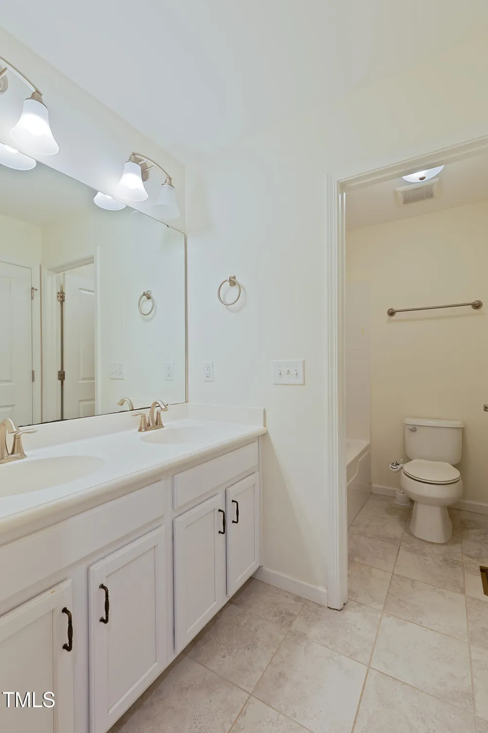 317 Springhurst Lane Cary, NC 27511