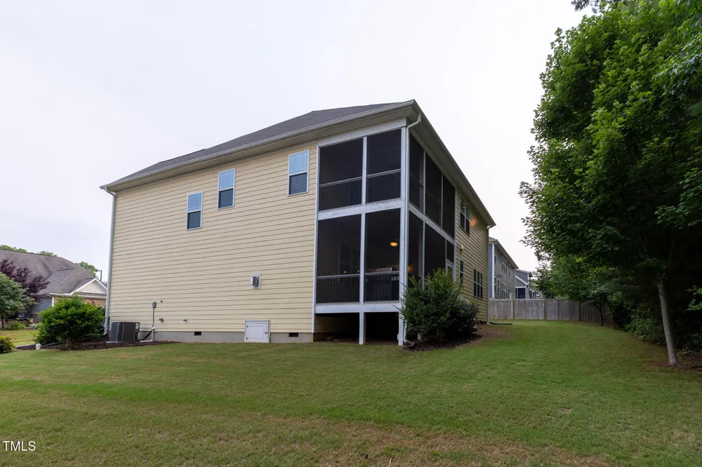 317 Springhurst Lane Cary, NC 27511