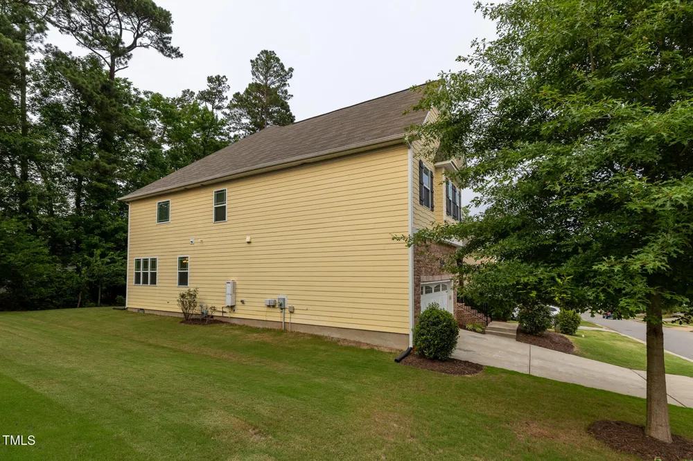 317 Springhurst Lane Cary, NC 27511