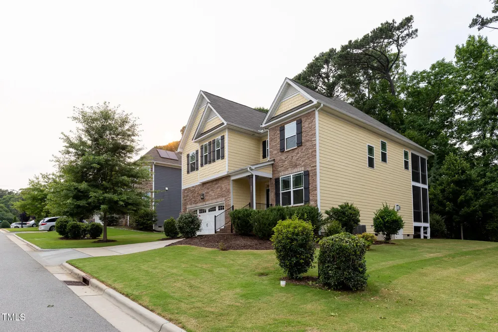 317 Springhurst Lane Cary, NC 27511