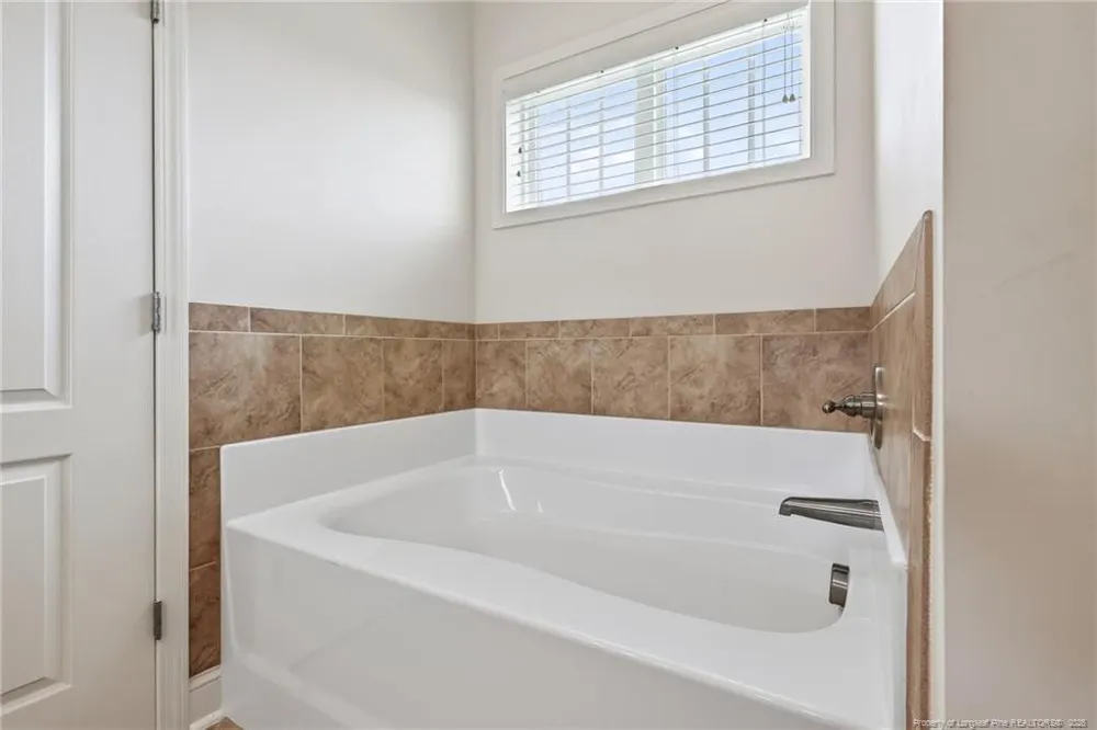 346 Bridgehaven Drive Raeford, NC 28376