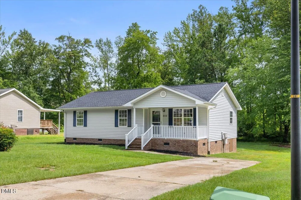 205 Polly Drive Oxford, NC 27565