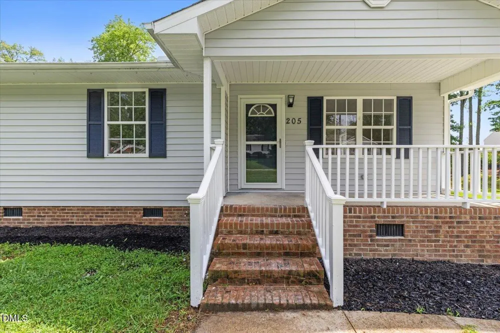 205 Polly Drive Oxford, NC 27565