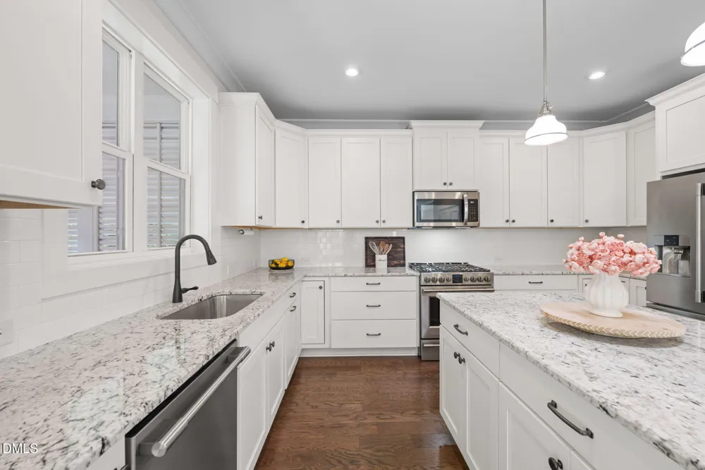 2629 Flora View Court Apex, NC 27502