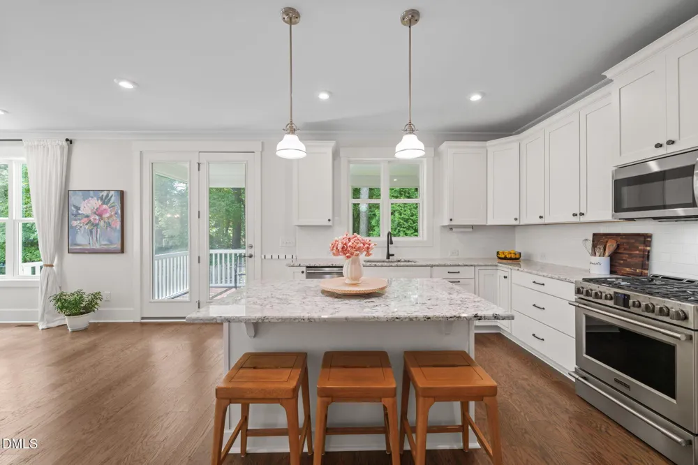 2629 Flora View Court Apex, NC 27502
