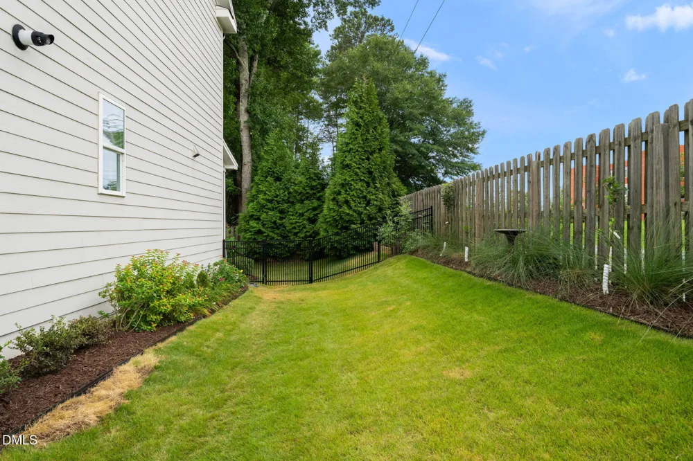 2629 Flora View Court Apex, NC 27502