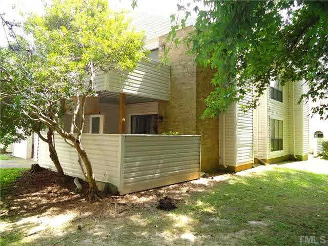 110 Manhattan Court Cary, NC 27511