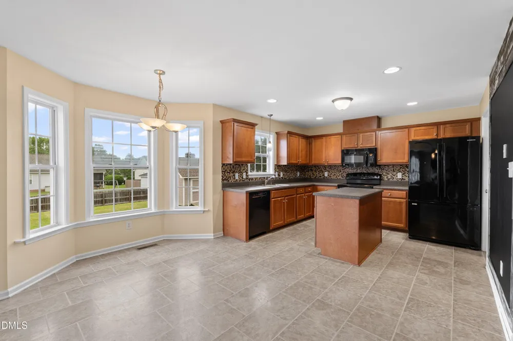 185 Snowberry Lane Smithfield, NC 27577
