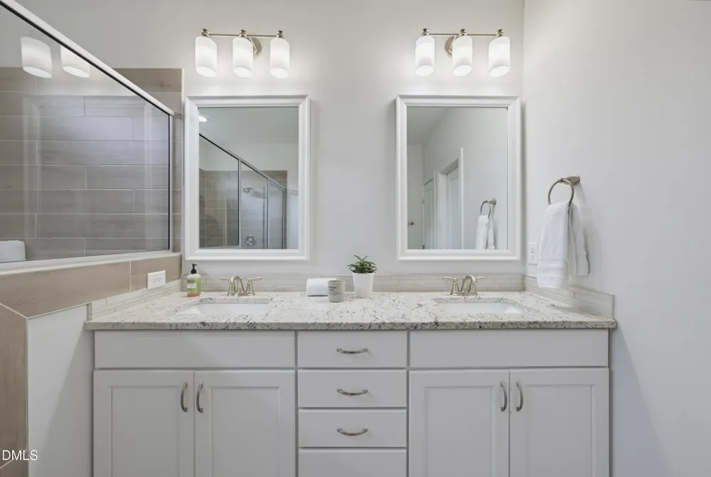 2821 Oxford Bluff Drive Wake Forest, NC 27587